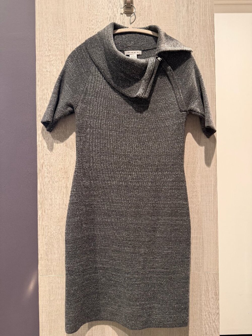 Liz Claiborne Charcoal Gray Knit Dress – Size Small